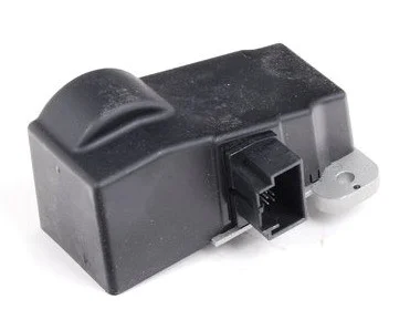Original Volkswagen Passat steering lock emulated by MK12357
